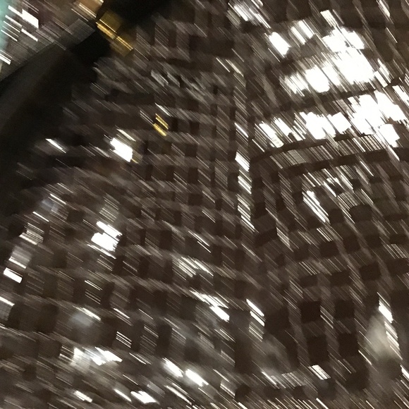 Elegant deep chocolate brown patent Paloma Picasso bag - Picture 4 of 5